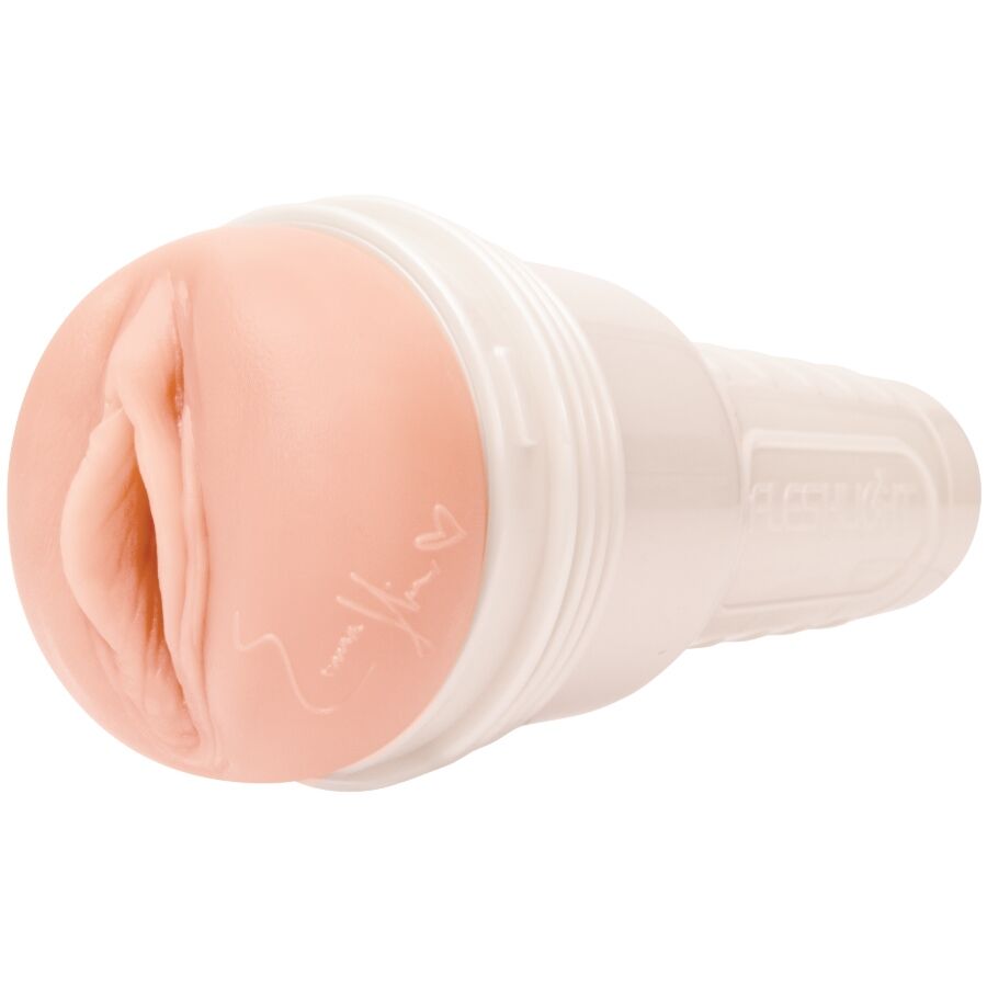 Fleshlight Girls Emma Hix Vagina